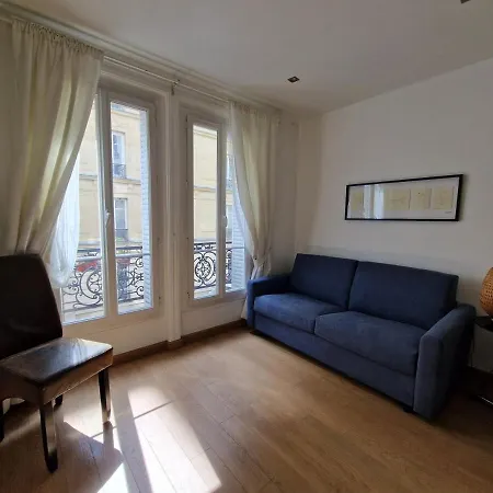 A Deux Pas De L'arc De Triomphe équipé